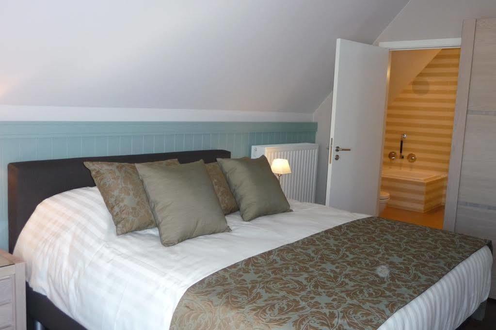 B&B Riche Terre Damme Exterior photo